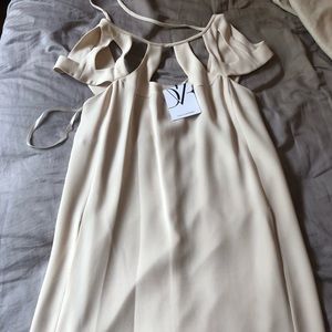New with tags, Off white shift DVF dress